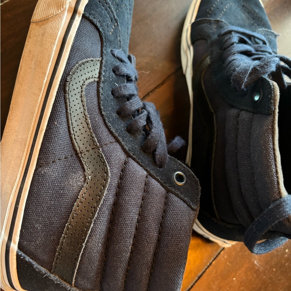Vans Navy High-Top Sneakers - Picture 4 of 6